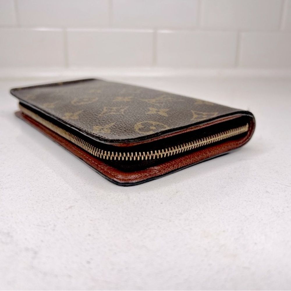 Louis Vuitton Brown Monogram Zip-Around Wallet - Picture 5 of 13
